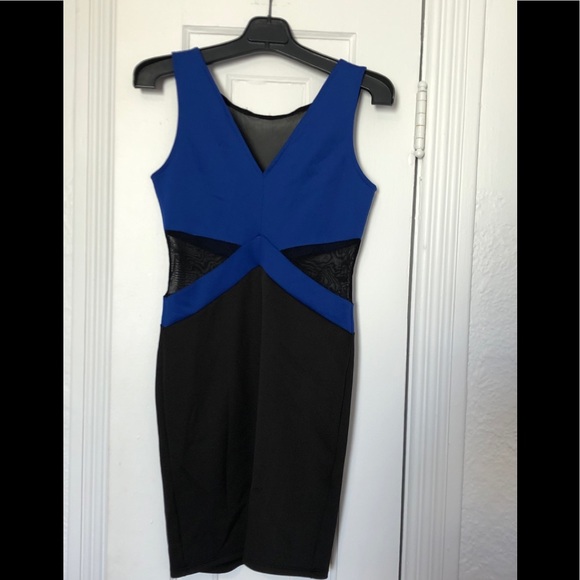 Dress - Picture 2 of 4